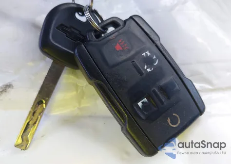 2020 Chevrolet Silverado C1500 Custom из США, поврежденный, VIN 1GCRWBEK5LZ373692